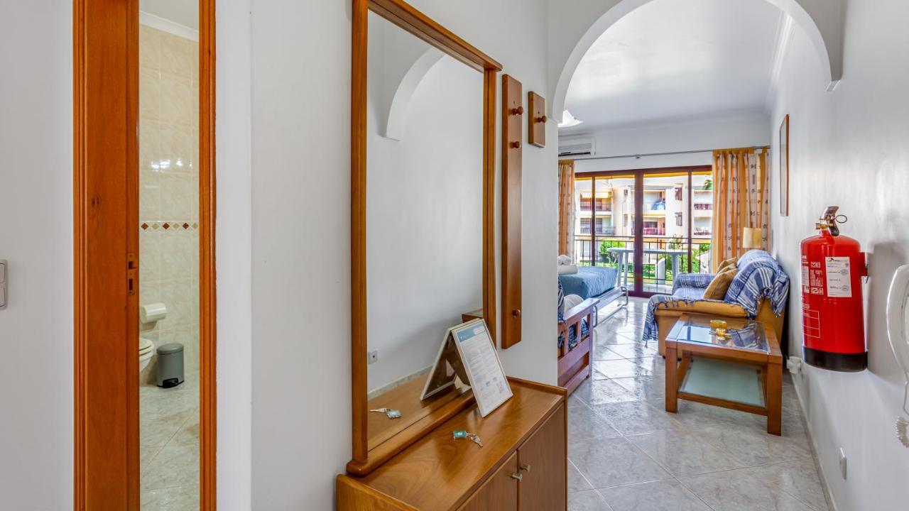 Serene Apartment W/ Balcony And Pool By Lovelystay Quarteira Εξωτερικό φωτογραφία