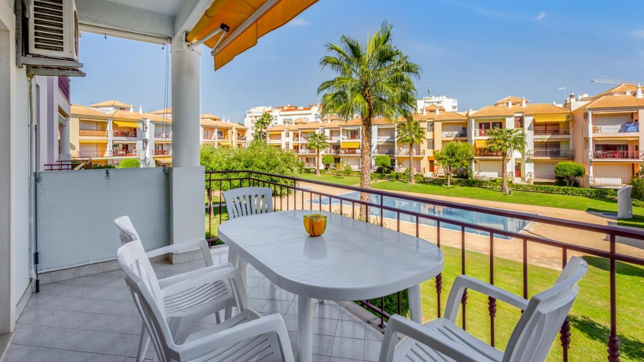 Serene Apartment W/ Balcony And Pool By Lovelystay Quarteira Εξωτερικό φωτογραφία